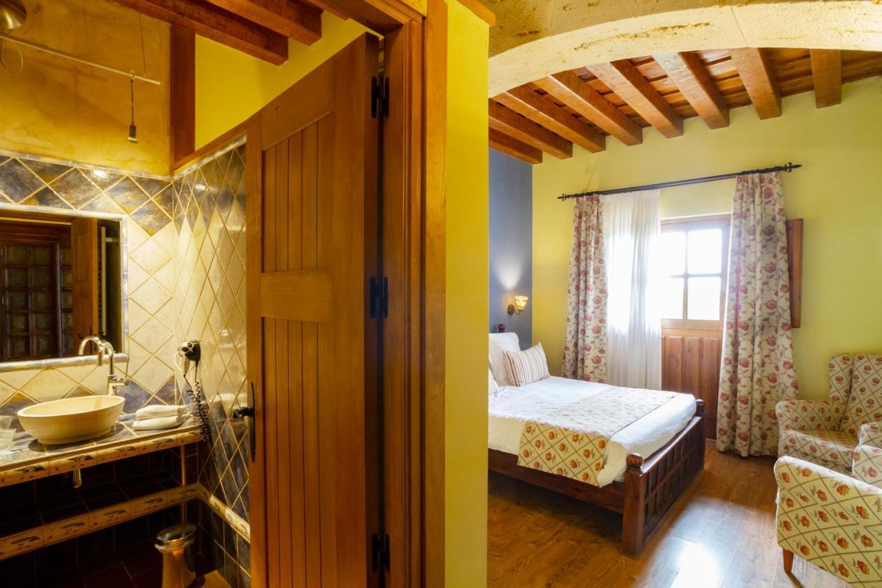 Ibersol La Casona De Andrea Hotel Tiedra Eksteriør billede