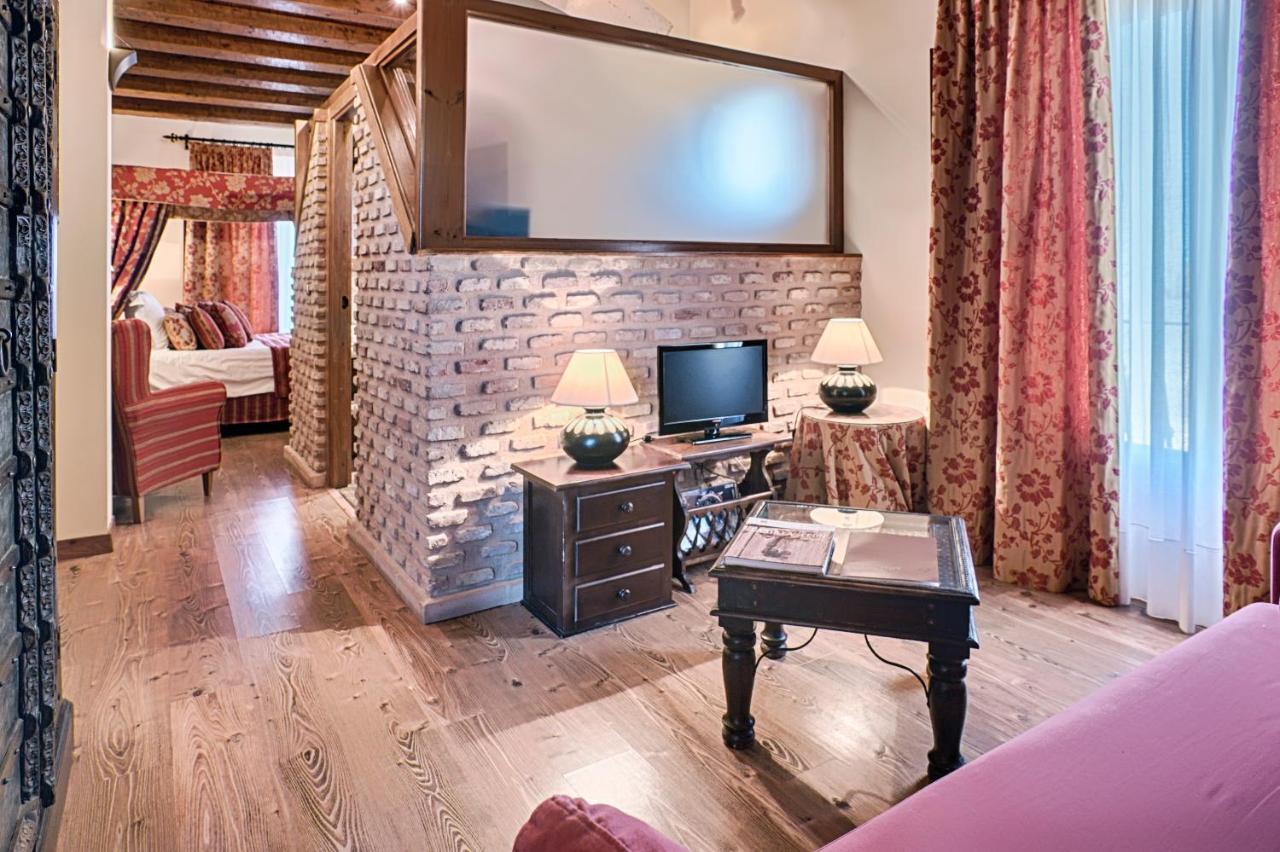 Ibersol La Casona De Andrea Hotel Tiedra Eksteriør billede